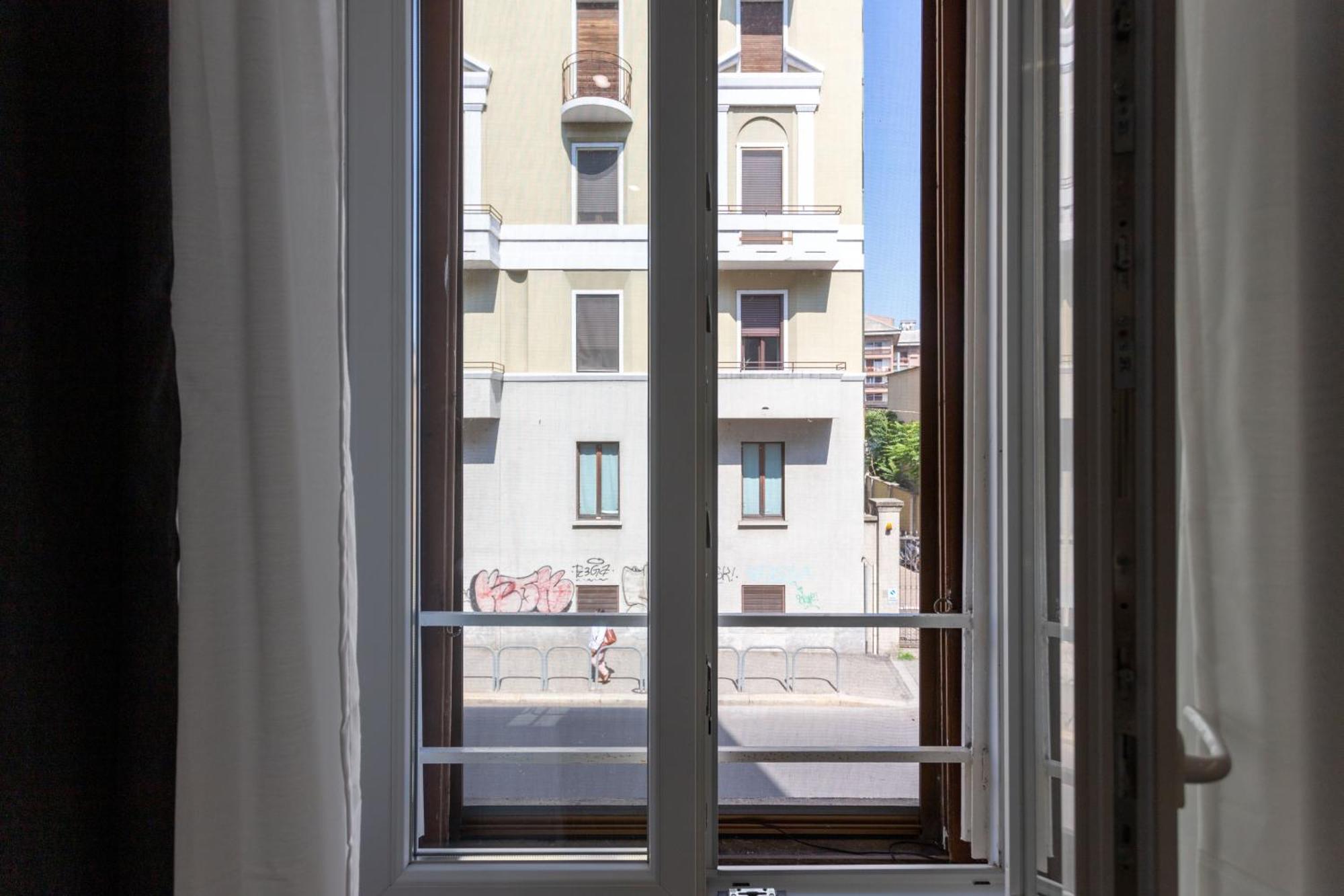 Casa Monti - Pavia City - By Host4U Bagian luar foto