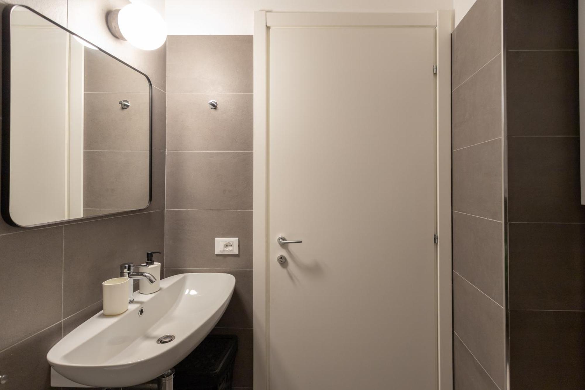 Casa Monti - Pavia City - By Host4U Bagian luar foto