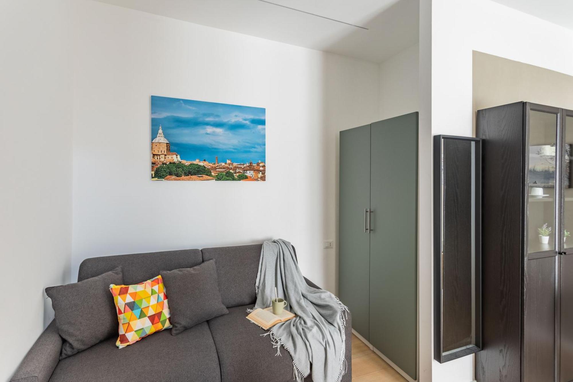 Casa Monti - Pavia City - By Host4U Bagian luar foto
